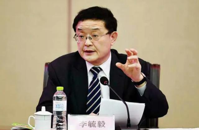 开云下载-李毓毅&amp;马成全被查 足坛反腐案已公布涉案11人